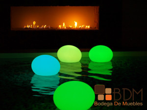 Decoración flotante con led