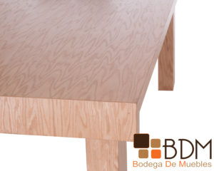 Mesa de comedor fabricada en mdf enchapada de encino