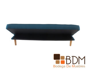 Sofa cama color azul con patas de madera