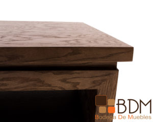 Mesa lateral en madera MDF enchapado encino