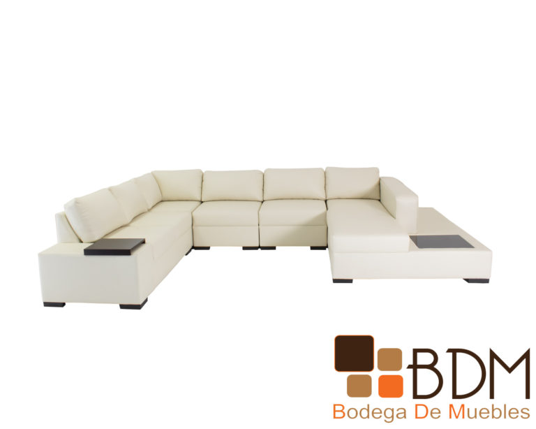 Sala moderna con sillones en color beige