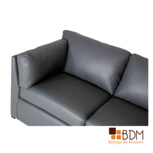 Sillon Vinil Wallaby Char Gray Gris Loveseat es ideal para tu sala, ya que su estilo logrará dar un toque de elegancia.