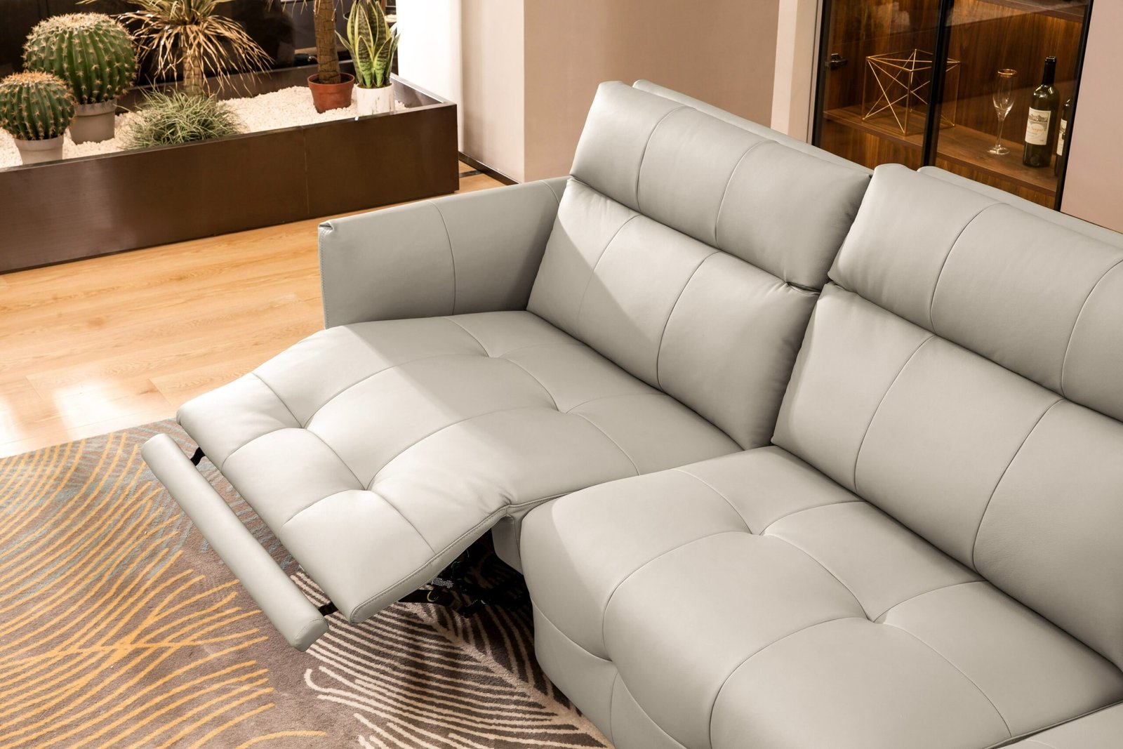1-80372_s-1895_joliet_sofa_recliners_ltgrey_2_.jpg