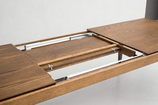 Mesa de comedor Modrest Dallas - Mesa de comedor
  extensible moderna de mediados de siglo de roble marrón – Envíos a todo
  México | FurnitureMX