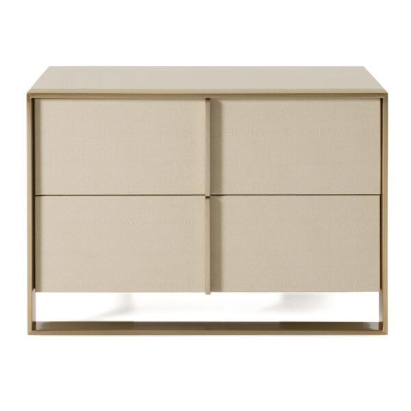 Mueble Nova Domus Cartier - Mesita de noche moderna
  de shagreen beige y latón cepillado – Envíos a todo México | FurnitureMX