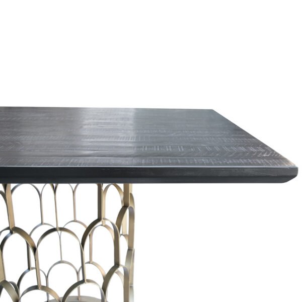 Mesa de comedor Mesa de comedor moderna Modrest
  Natalie de acacia negra y latón envejecido – Envíos a todo México |
  FurnitureMX
