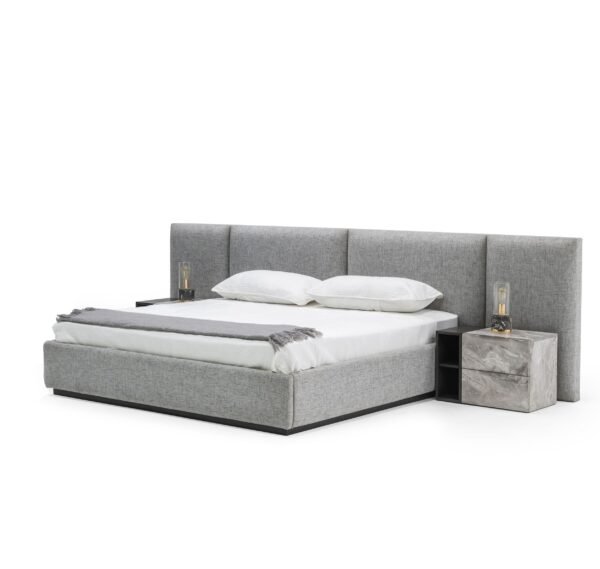 Mueble Nova Domus Maranello - Cama moderna de tela
  gris con dos mesitas de noche – Envíos a todo México | FurnitureMX